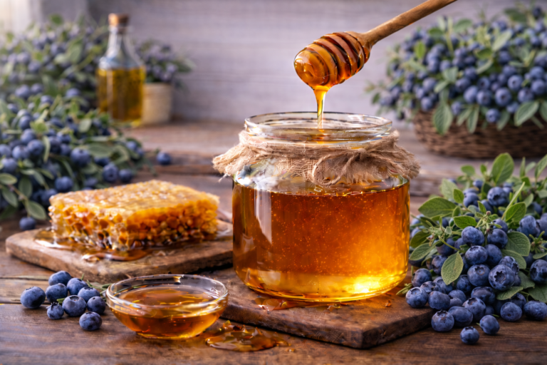 Nutritional value of blueberry honey per 100g