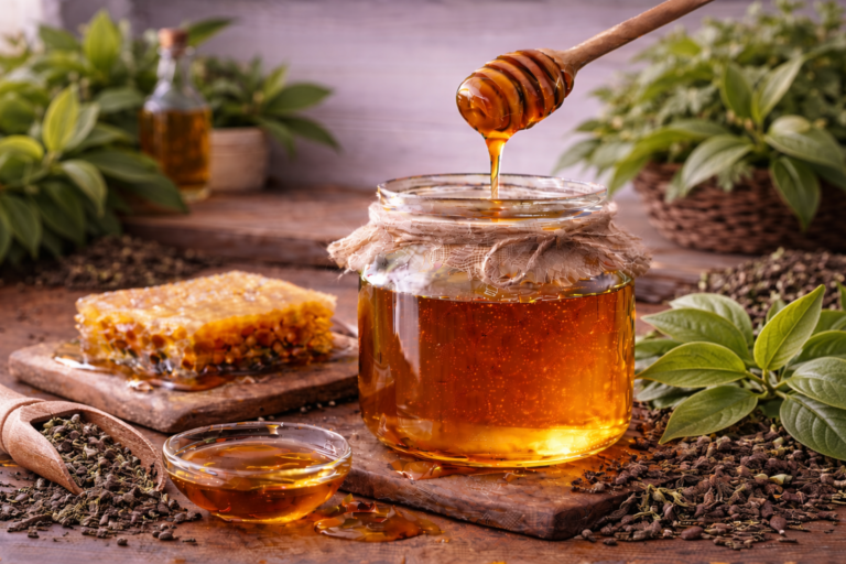 Nutritional value of tea blossom honey per 100g